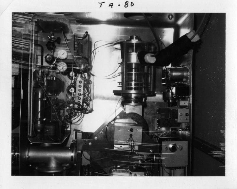 TA-80-polaroid-01d.jpg